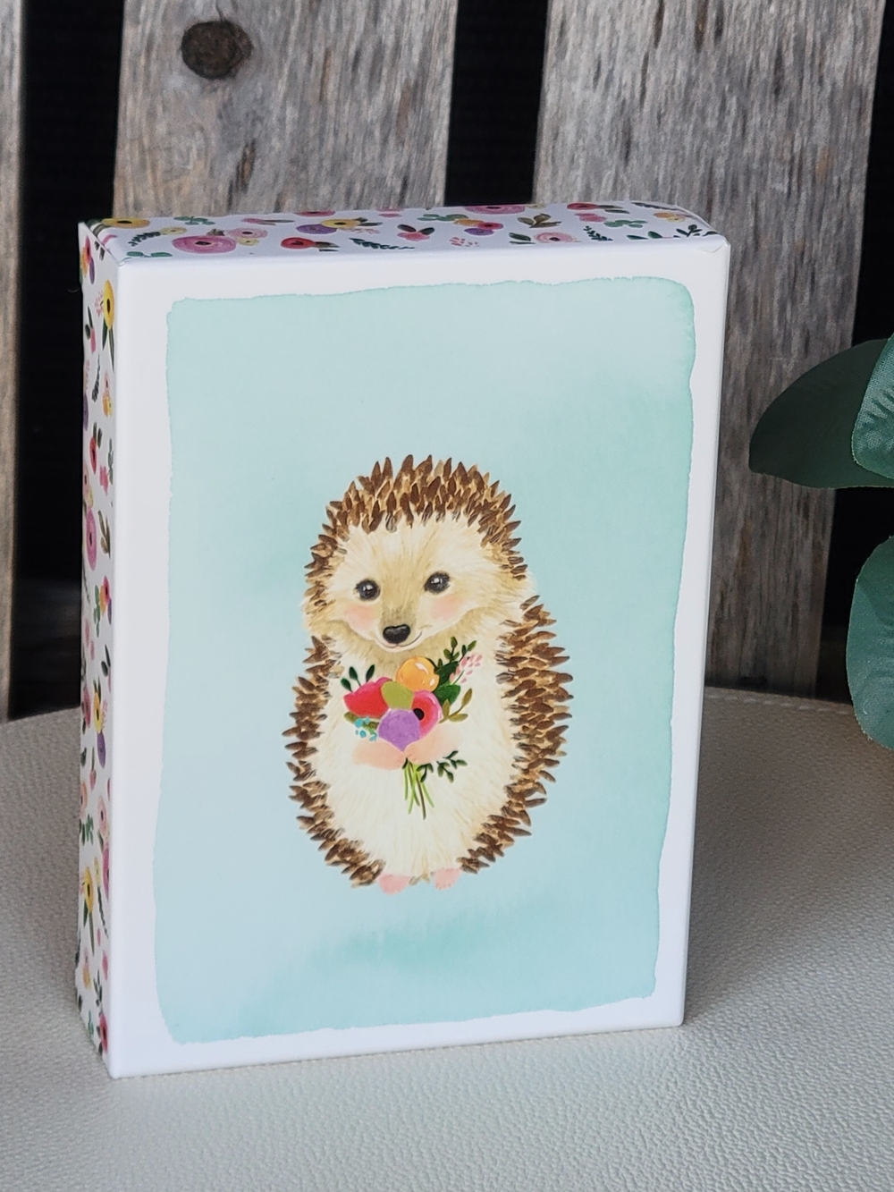 Hedgehog Note Card Set with Floral Bouquet- Pale Blue- Papyrus - Picture 5 of 5